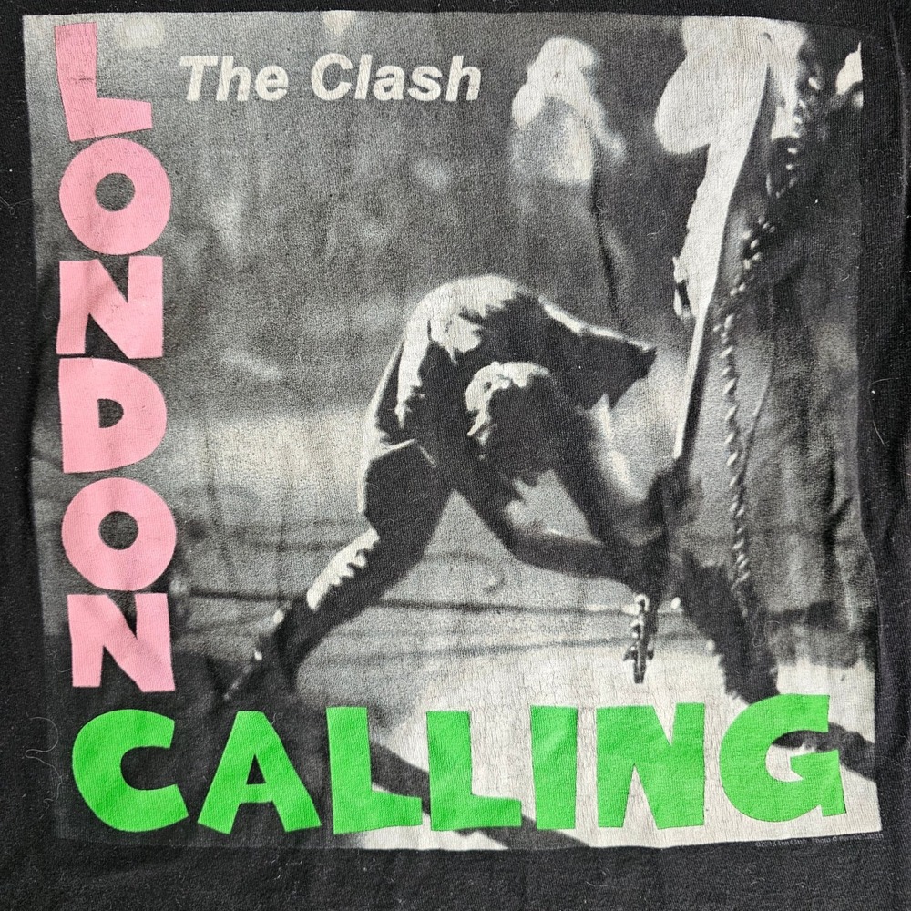 Tultex The Clash London Calling Graphic Tee Rock Band T-Shirt Small - Picture 2 of 5